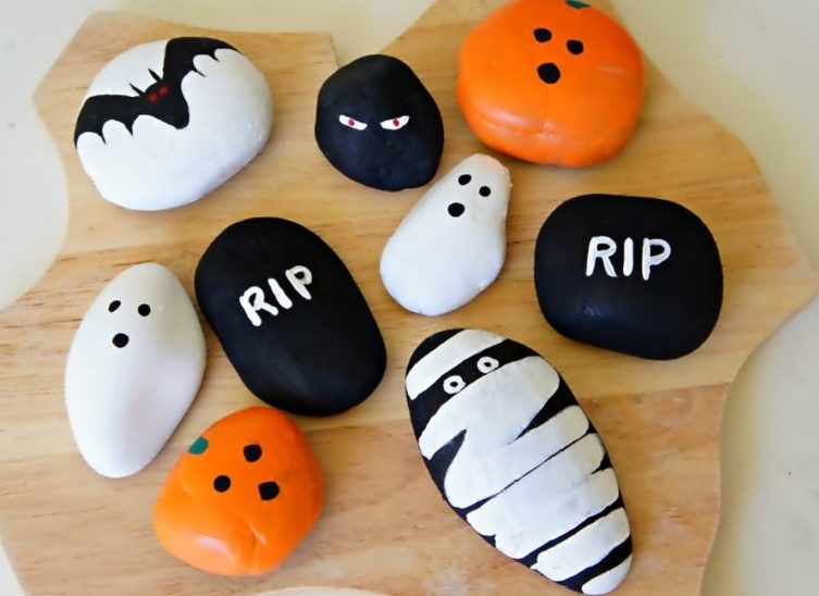 Best Painted Rocks Ideas That Amazes You