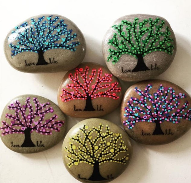 Best Painted Rocks Ideas That Amazes You