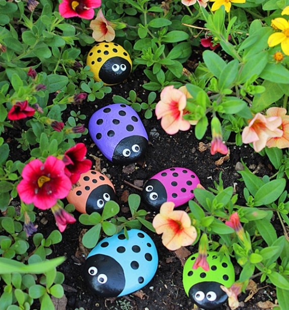 Best Painted Rocks Ideas That Amazes You