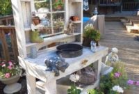 Potting Bench Design Ideas To Make Gardening Work Easy