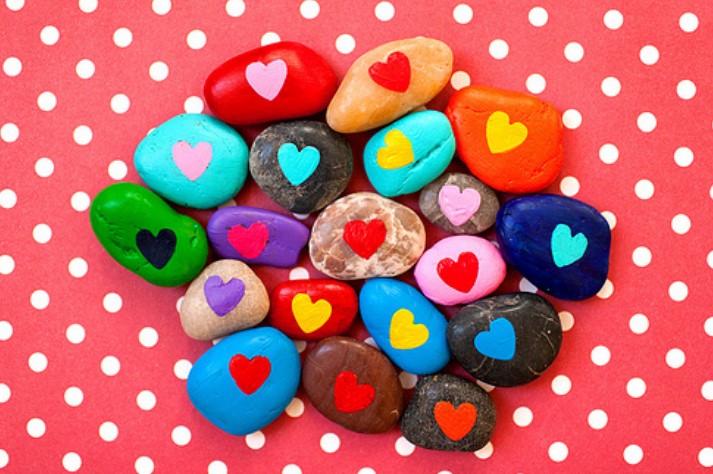 Best And Cool Painted Rocks Ideas That Amazes You