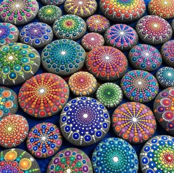 Best Painted Rocks Ideas That Amazes You