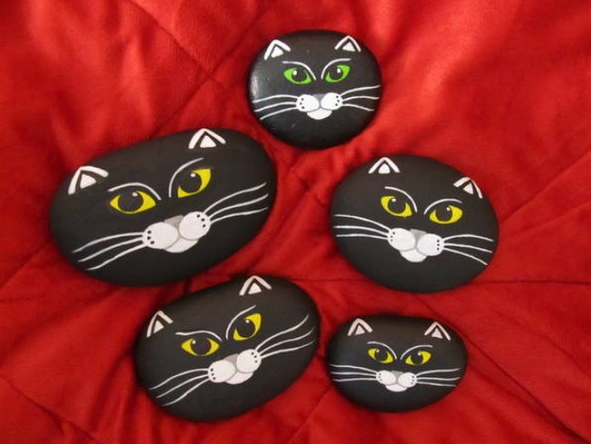 Best Painted Rocks Ideas That Amazes You