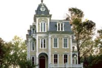 Mansard Roof Detail