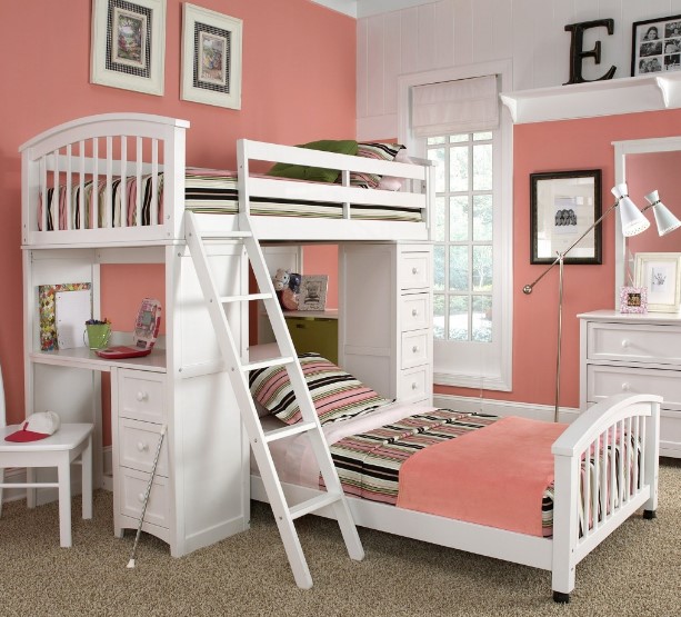 Cute Teenage Girl Bedroom Ideas | How To Make a Small Space Feel Big