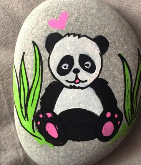 alarming the art of painting animals on rocks by lin wellford #animalpaintedrock #paintedrock #rockpainting #animalstoneart