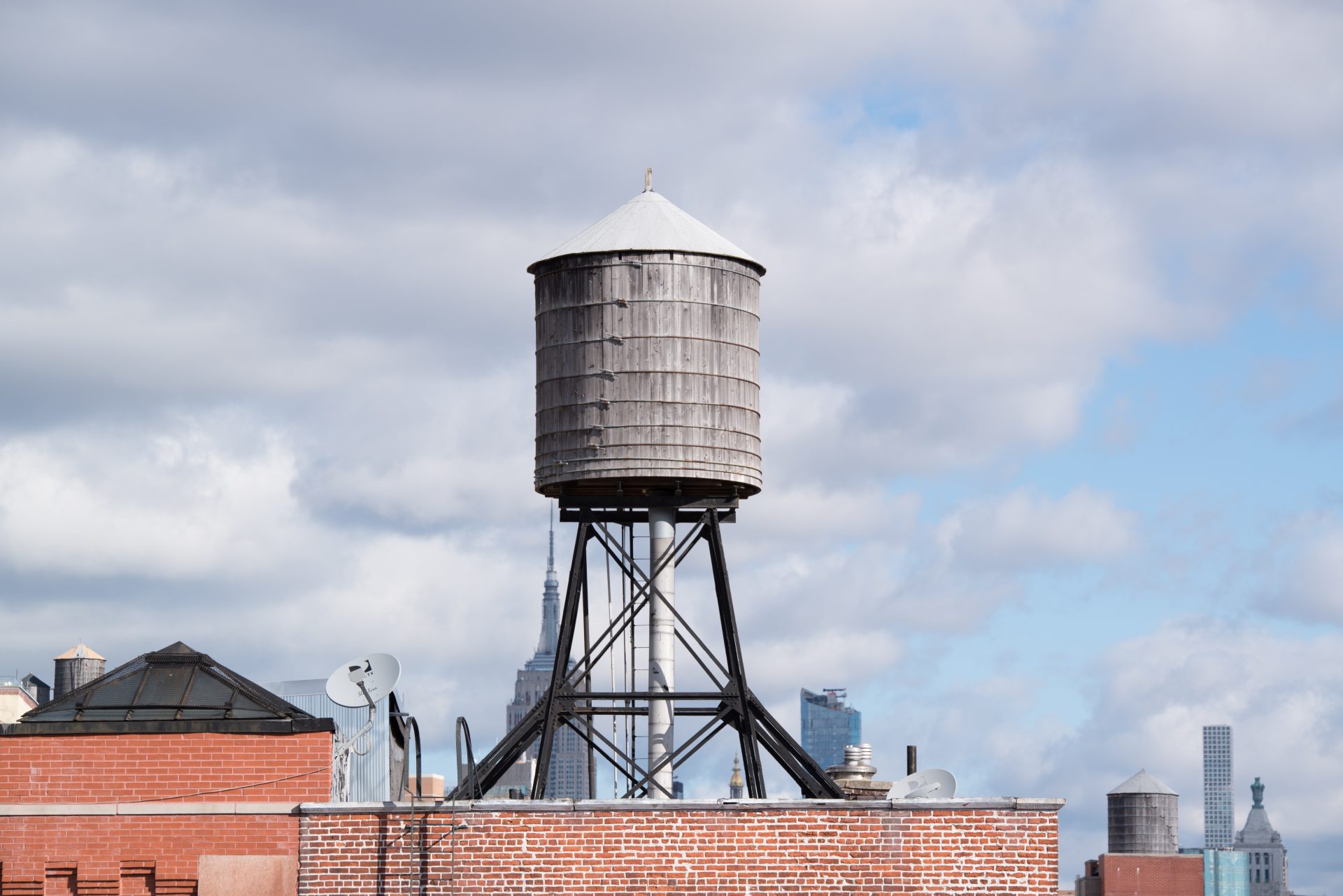 Top 5 Reasons To Use A Water Tank