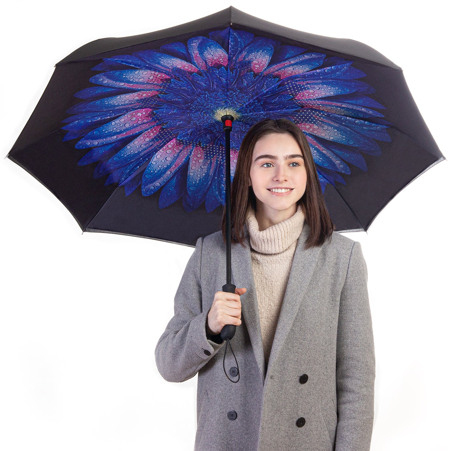 What is A Compact Umbrella? Advantages, Disadvantages, and Types