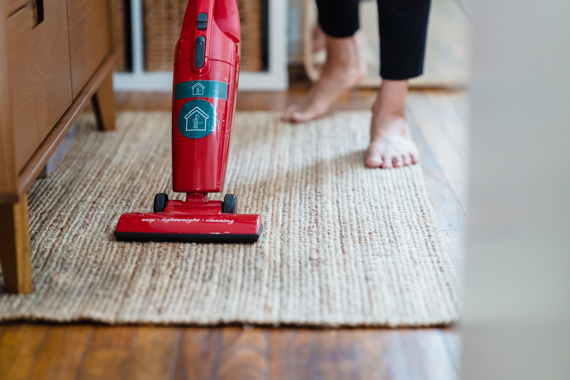 6 Simple Hacks to Maintain the Tidiness of your Carpet in the Long Run